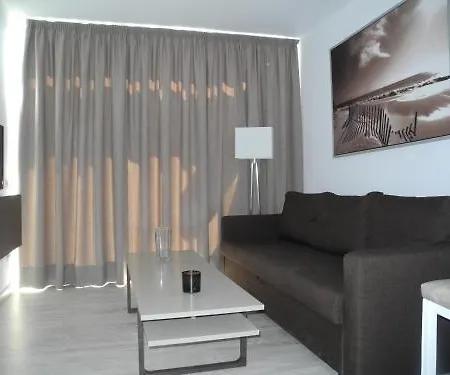 Mocanes Apartamento *